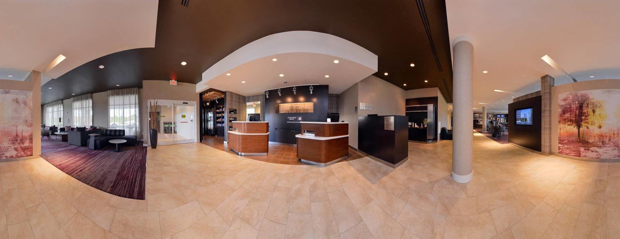 Courtyard By Marriott Boston Littleton Hotel Exterior photo